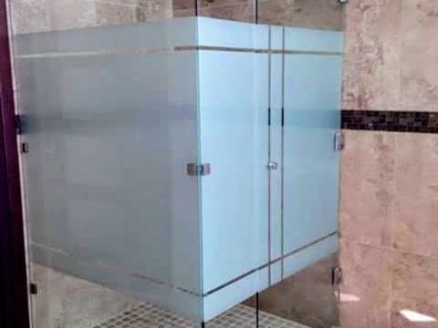 Cancel de baño en vidrio esmerilado